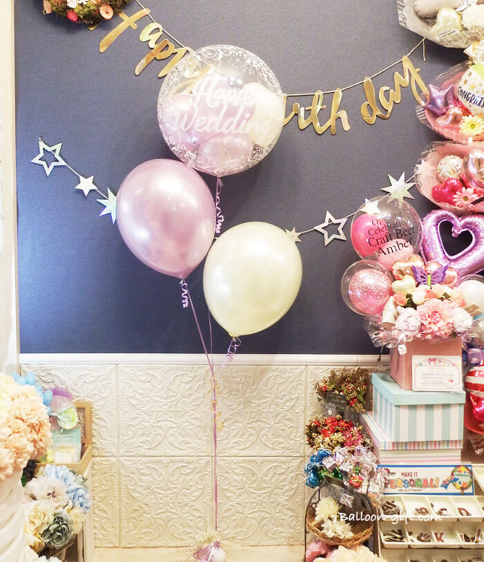 Happy Wedding文字入りの透明バルーン