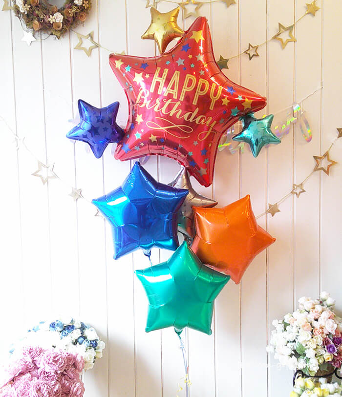 上品なサテン調スターバルーンのデザイン