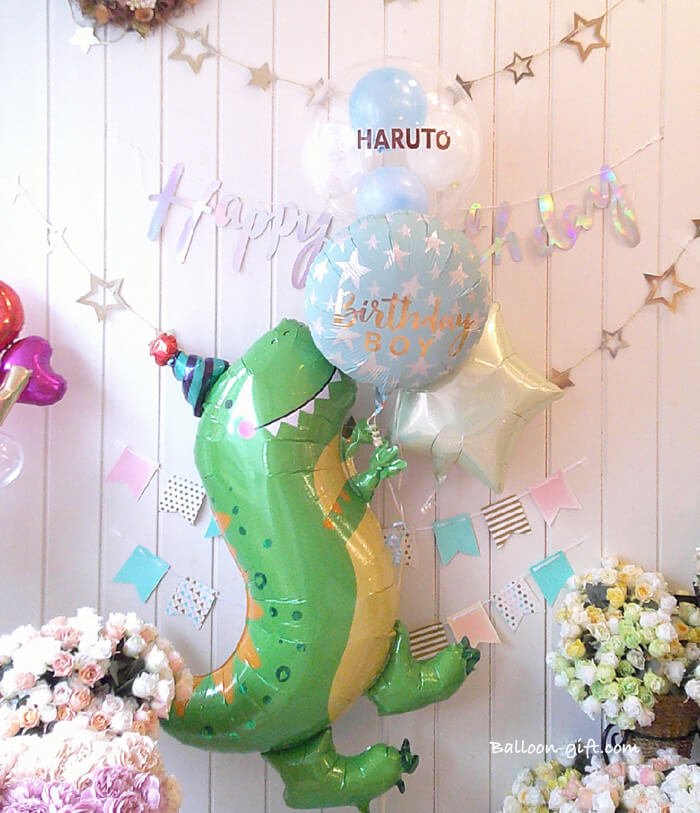 写真映えするポップな恐竜バルーンセット