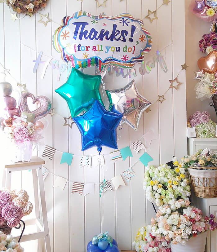 ストライプ柄のThank Youバルーンが主役の3個セット