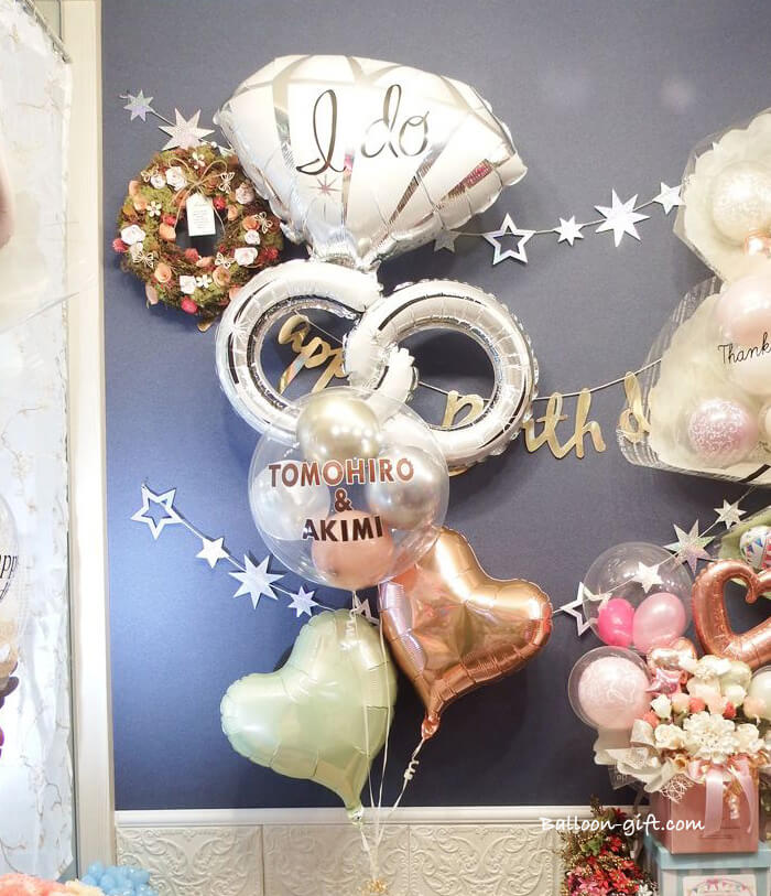 婚約祝いや二次会にもおすすめのバルーン電報