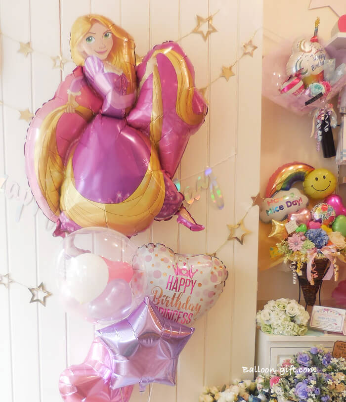 ラプンツェルバルーンが主役の華やかなプリンセスバースデーセット