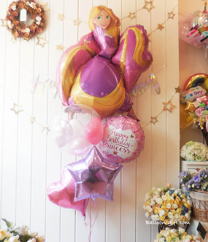 箱を開けた瞬間のワクワクサプライズ演出