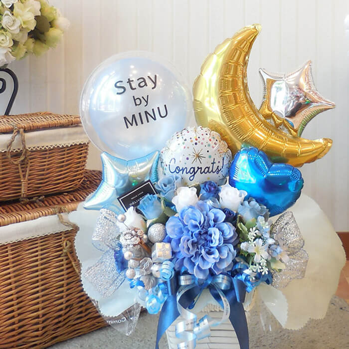誕生日や開店祝いにおすすめの華やかな卓上アレンジ